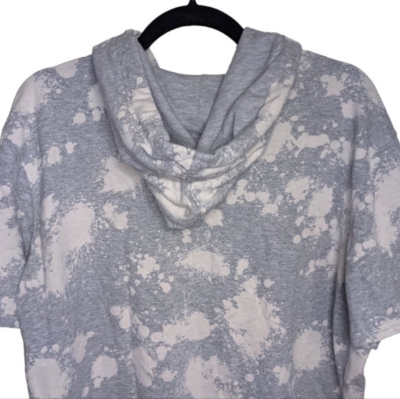 Five By Five by Master Piece Gray Splatter Print Short Sleeve Hoodie 🩶🎨 - Picture 7 of 10